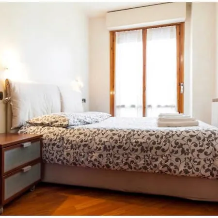 Forum 2 Apartment *