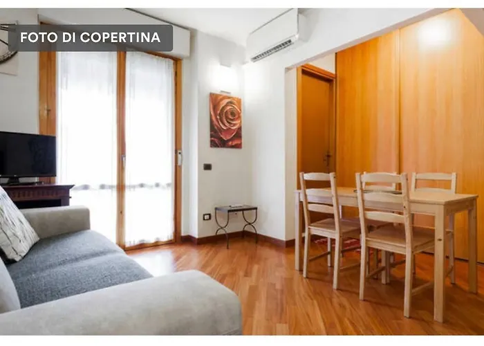 Forum 2 Apartment *